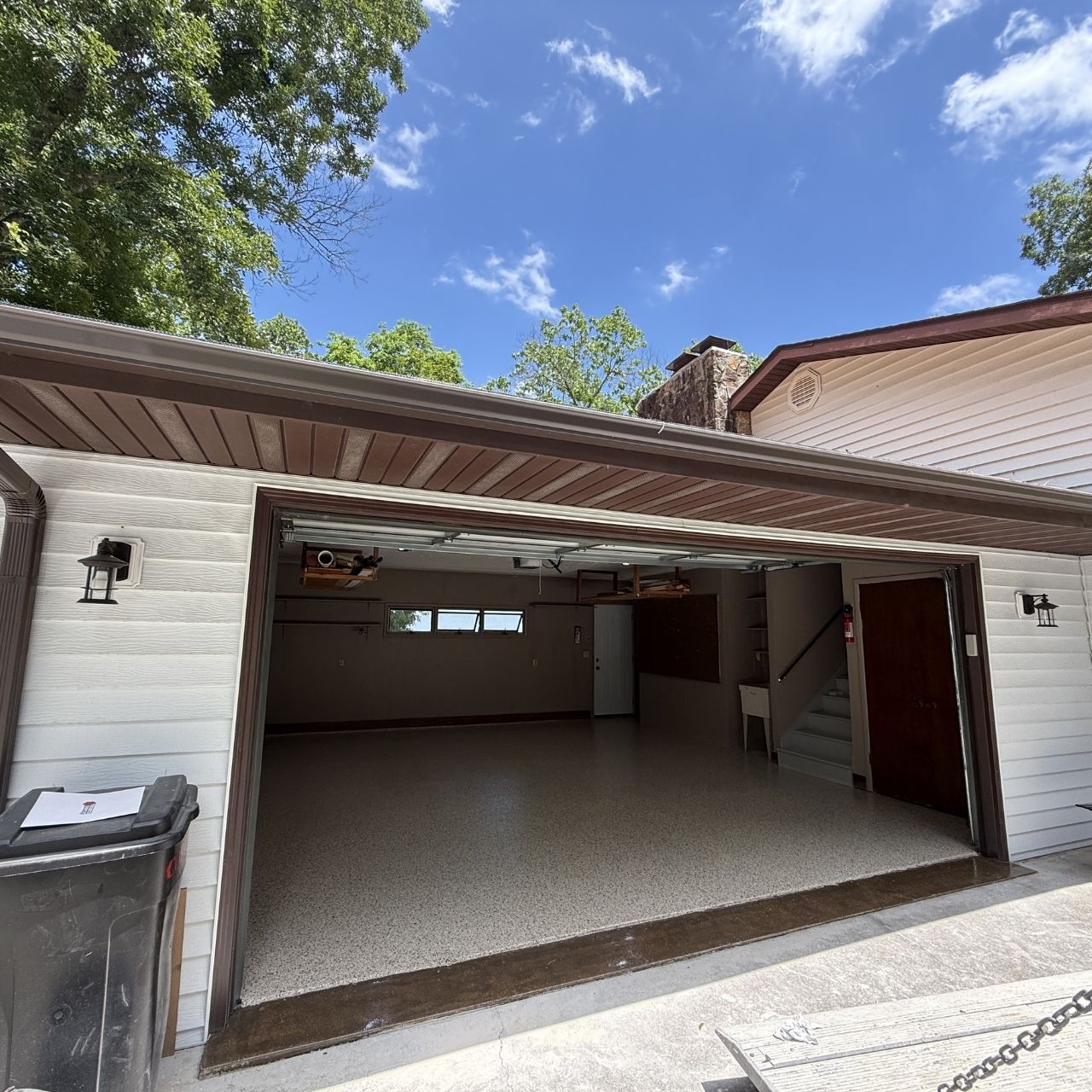 Epoxy garage floor Osage Beach MO