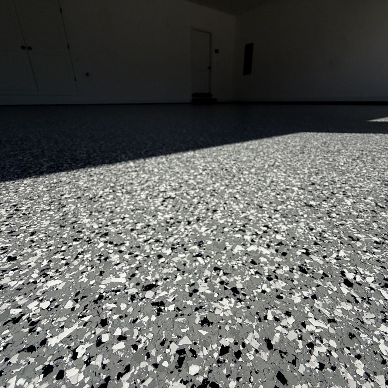 Full flake epoxy garage floor Camdenton MO